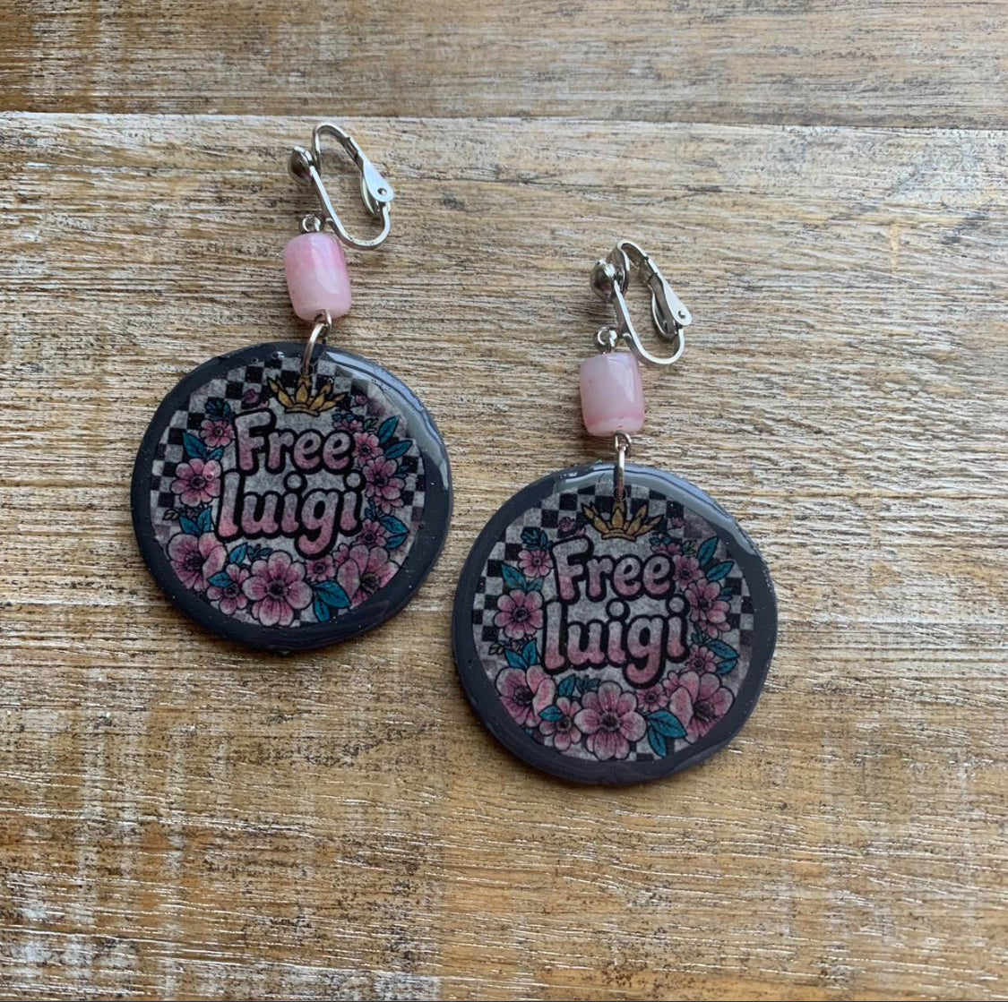 Free Luigi Money Clip On Earrings Activist Polymer Clay Revolution Earrings Ear Hangers