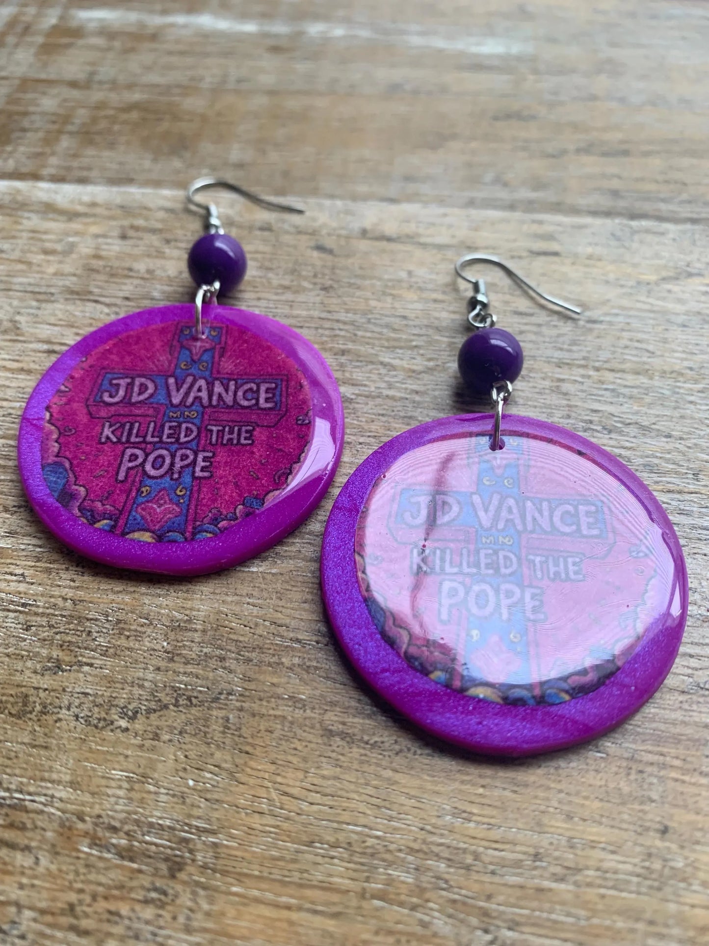 JD Vance Killed the Pope Earrings Art Deco Purple Liberal Ear Hangers Anti Trump Vance Democrat Clip On Earrings Tunnel Gauge Earrings